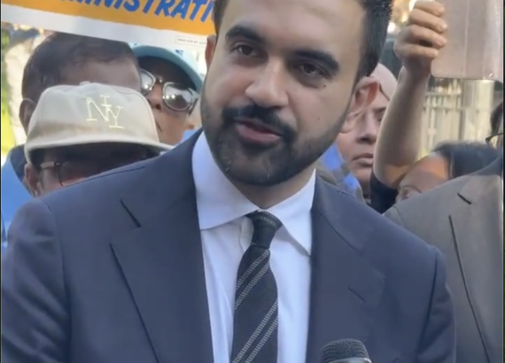 क्विनिपियाक सर्वेक्षणमा माम्दानीको दोहोरो अंकको अग्रता,  न्यू योर्क मेयर चुनावमा विजय नजिक